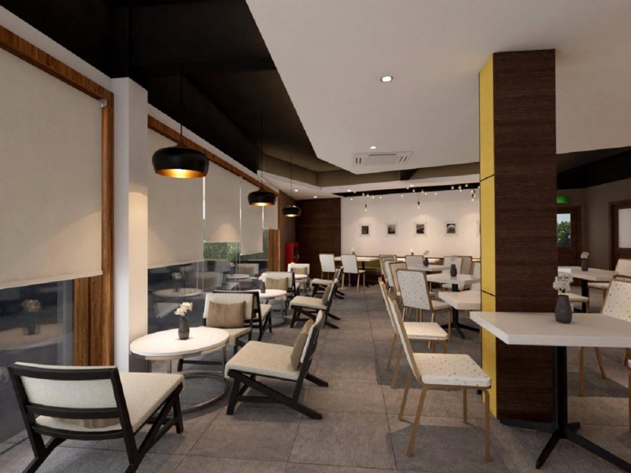 Hotel Grand Hallmark - 3*