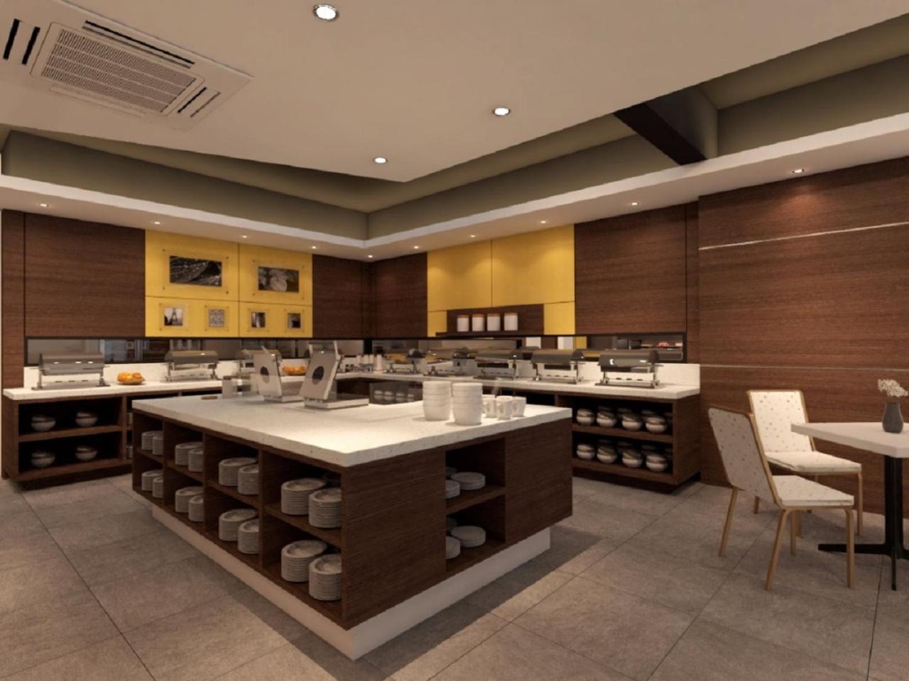 Grand Hallmark - Hotel 3*